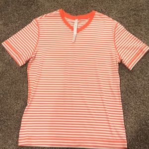 Men’s lululemon shirt